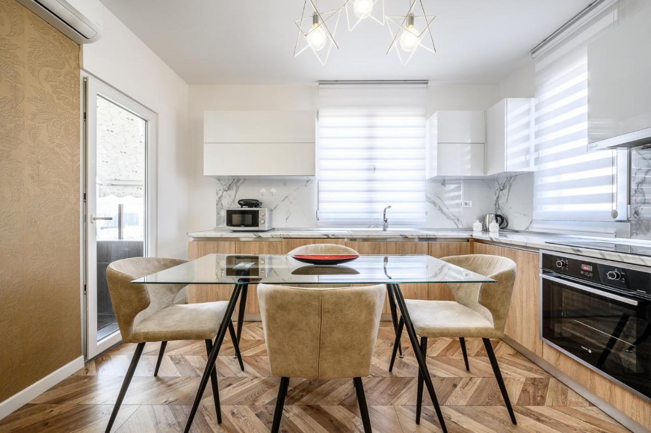 Lägenhet Miku Apartments-luxury View At Wilson Square *